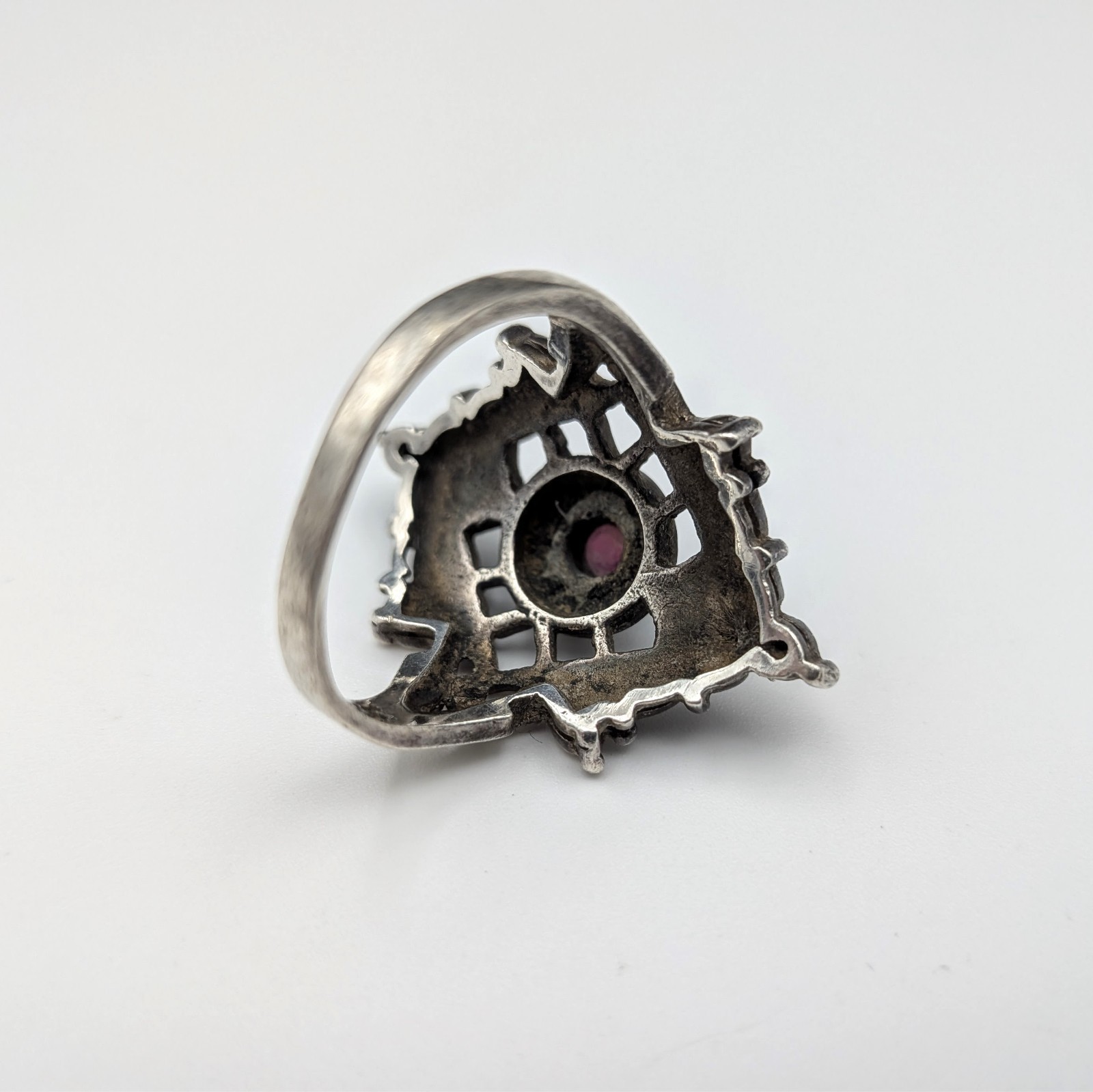 Antique Gothic Sterling Silver Ring W/ Violet Color Garnet Center Stone Size 6.5