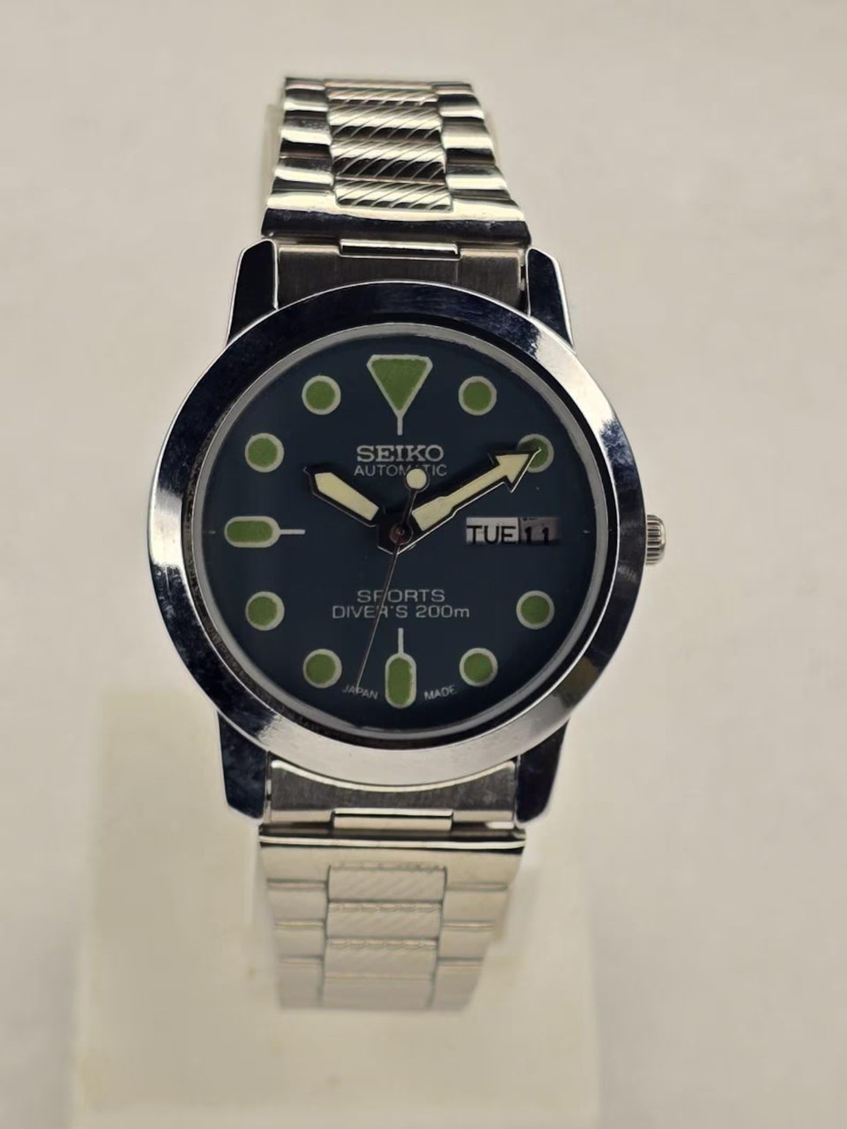 Vintage Refurbished Seiko Automatic Green Classic D/D Men’s WristWatch 36MM