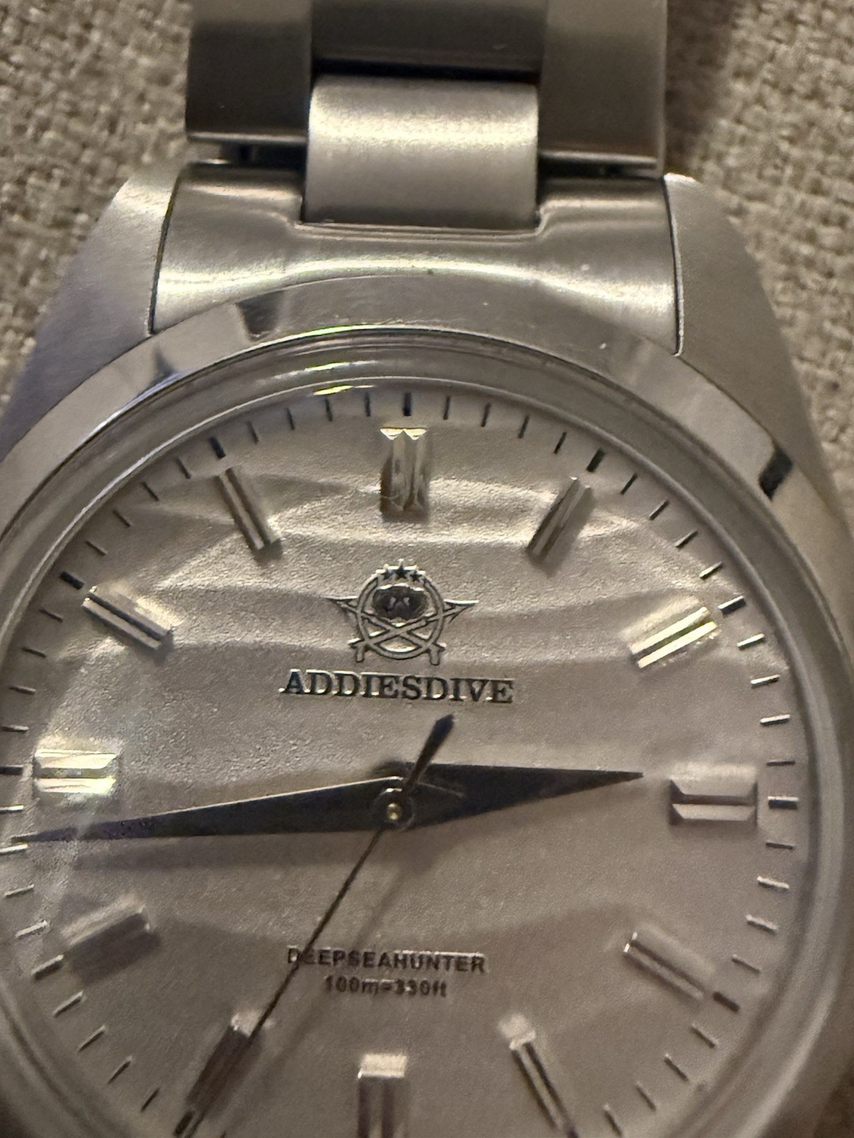 Addiesdive AD2030 White Sand Dial VH31 Sweeping Quartz Watch