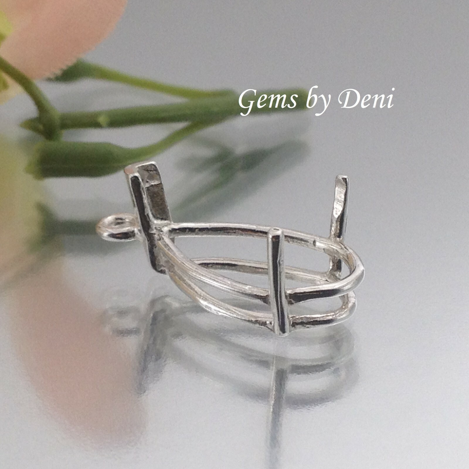 Sterling Silver Pear Vee-Prong Dangle (6x4mm-15x10mm)