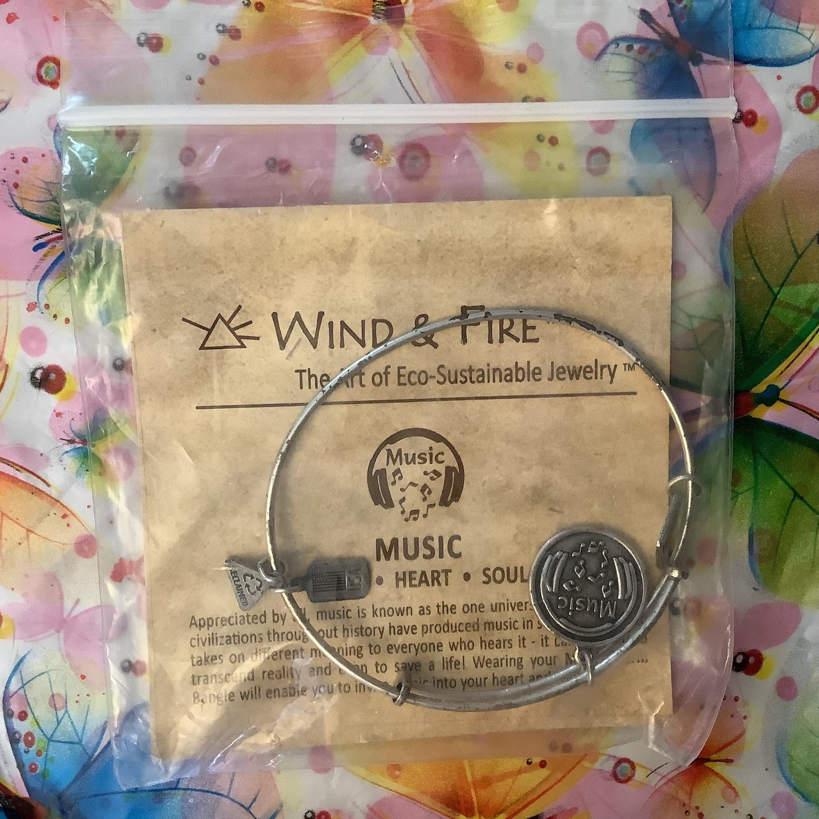 Wind & Fire MUSIC Bracelet Silver Tone Tarnished in Gift Bag