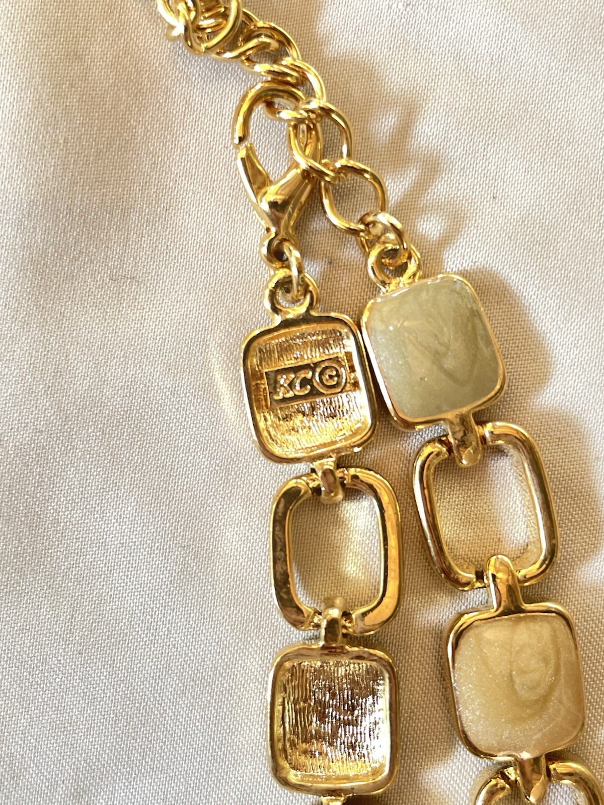 Vintage Kenneth Cole Gold Tone Bar Link Chain Necklace Black & Cream Square Link