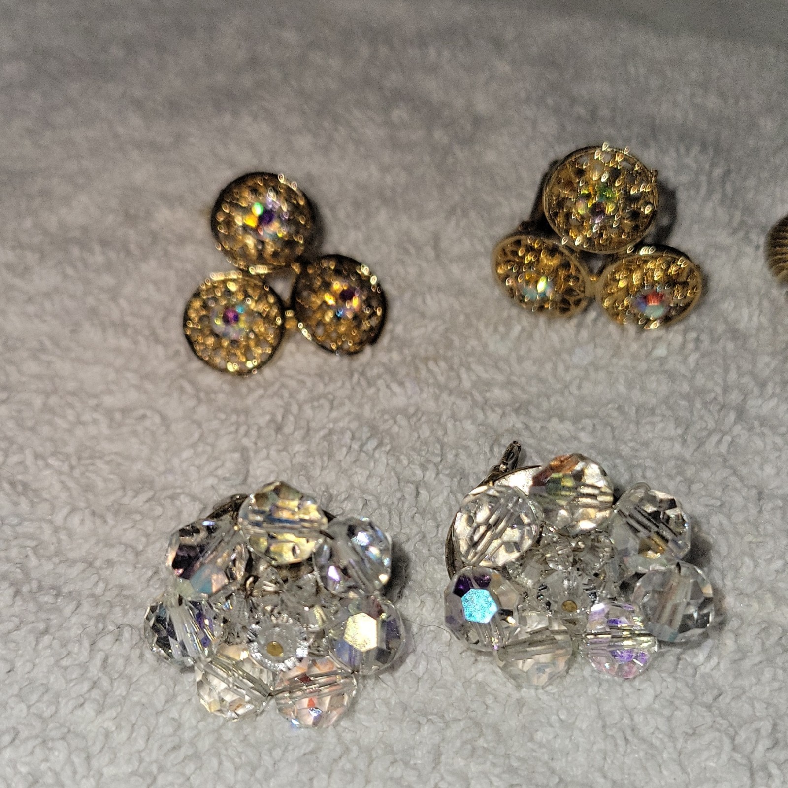 Beautiful Lot of Vintage Clip-On Earrings Free Ship in USA