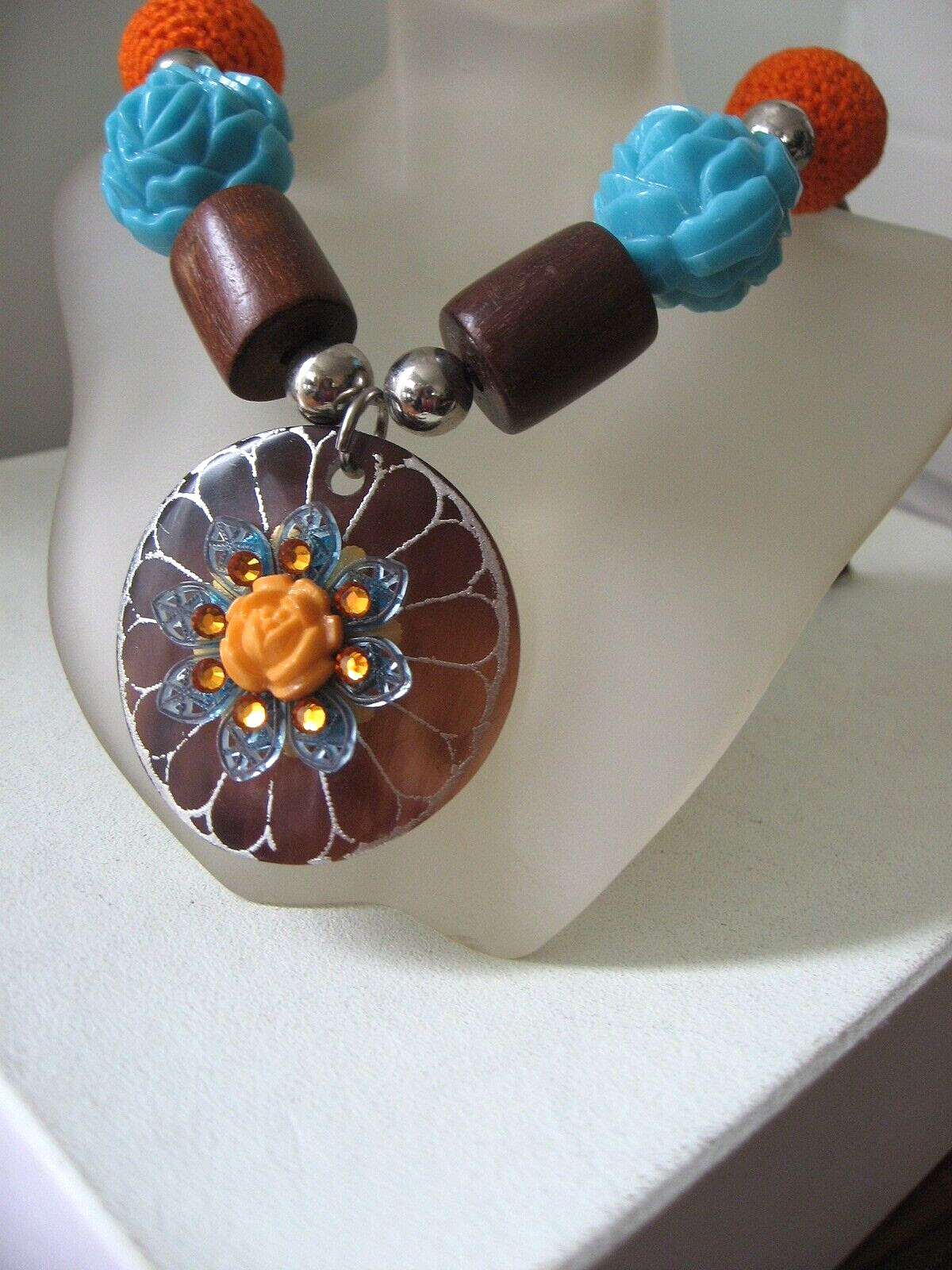 Tarina Tarantino Necklace Carved Rose Wood Crystal Crochet Unworn See Paint Flaw