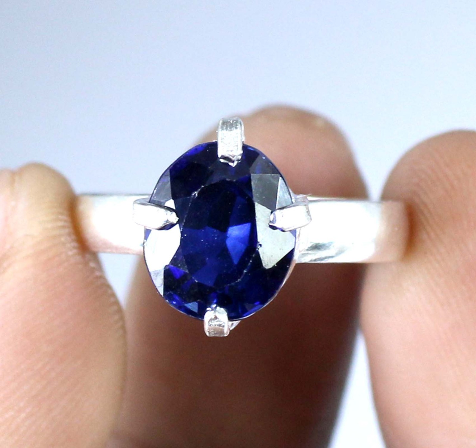 Natural 5.35 Ct Blue Sapphire Oval Gemstone Certified Unisex Ring Birthday Gift