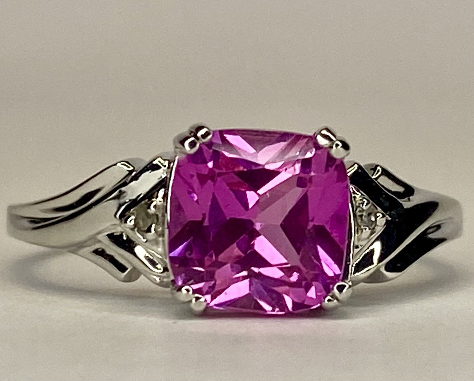 10K White Gold Pink Sapphire Diamond Accent Ring Size 6.75
