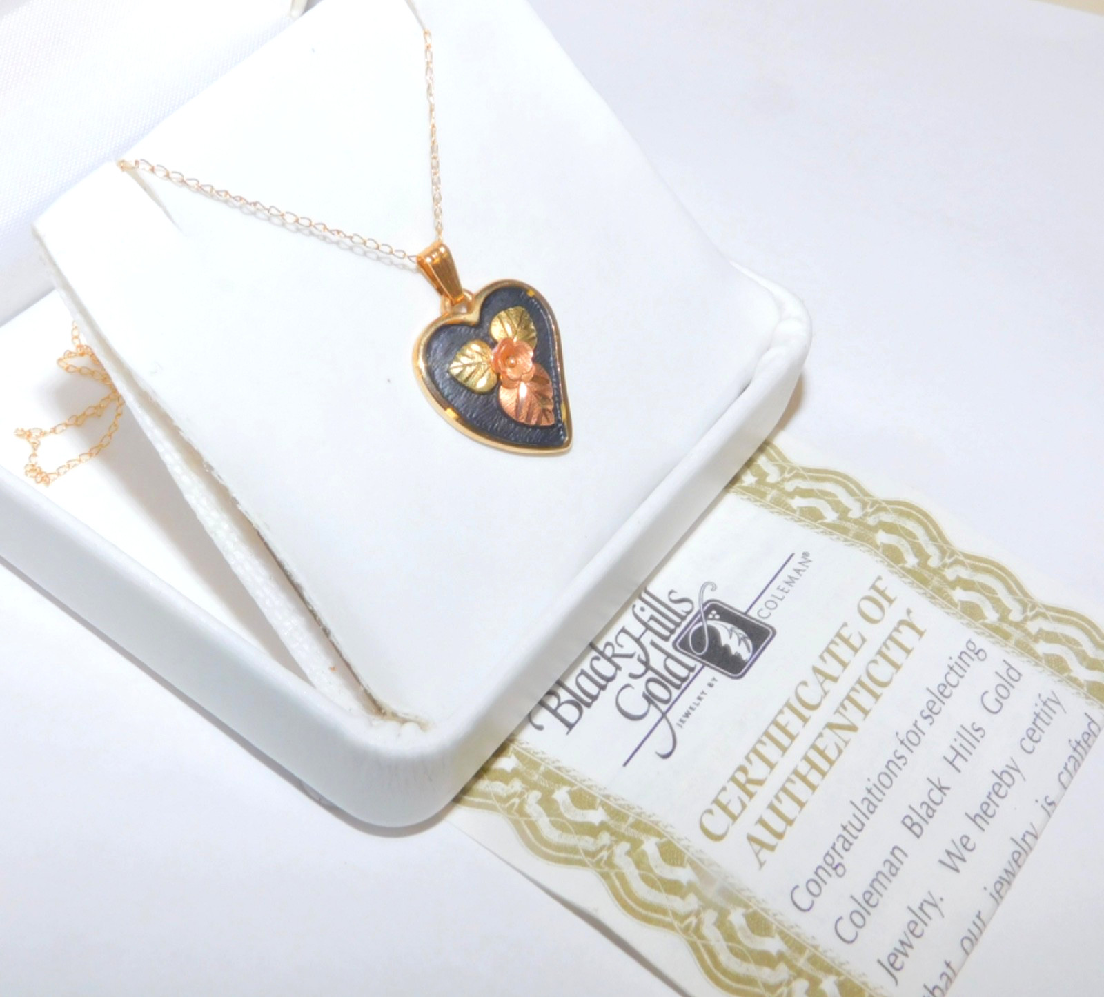 Black hills gold 10k Rose Heart Leaves Antiqued Enamel Pendant 10k Chain