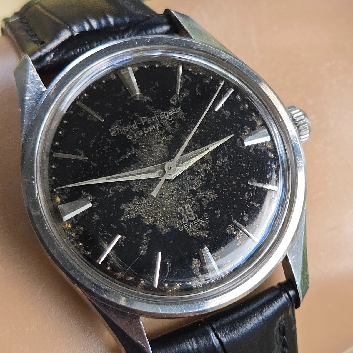 Vintage Girard-Perregaux Gyromatic 39 Jewels tropical Black dial 1950s