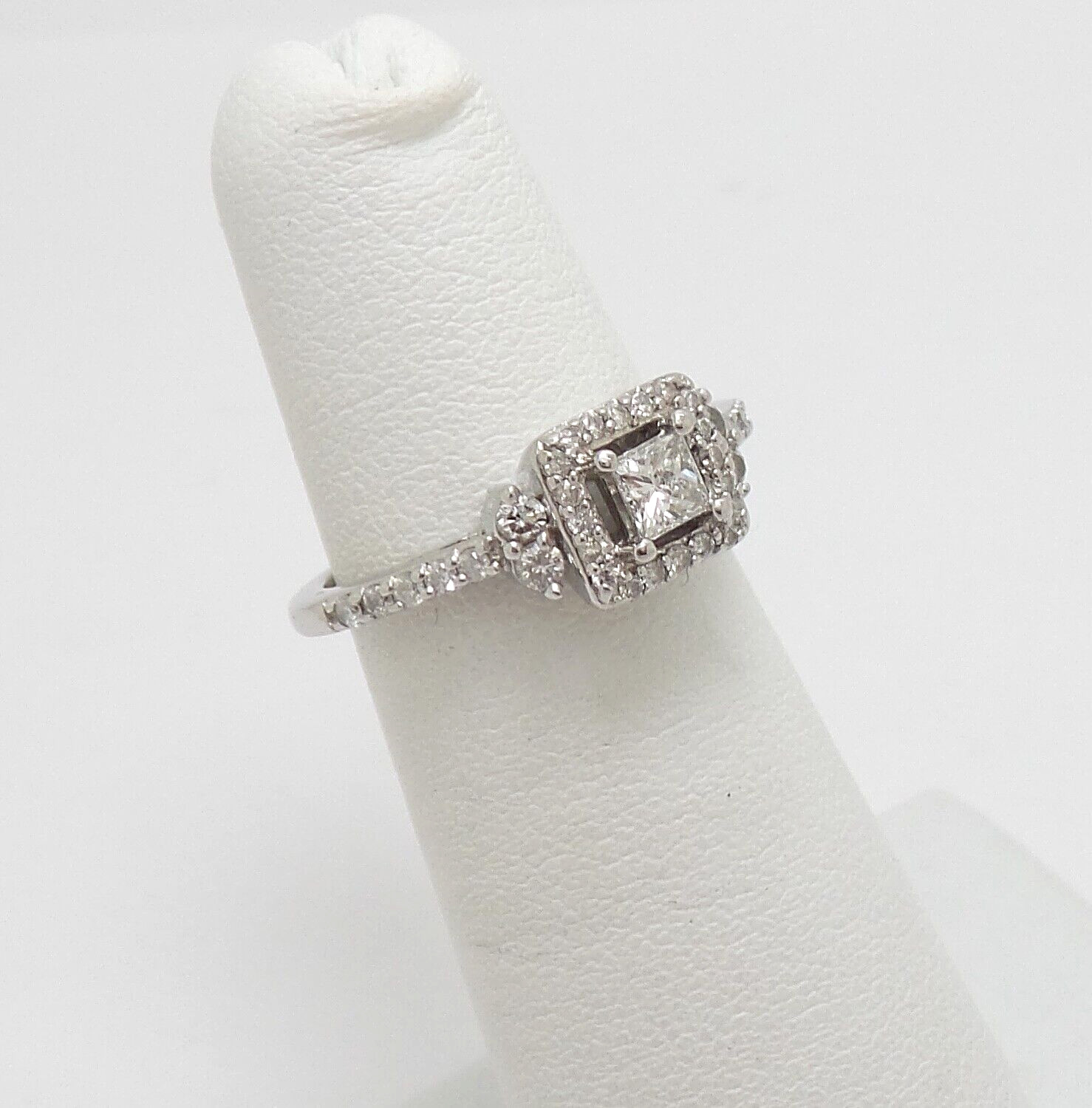1/2CT Natural Diamond Anniversary Engagement Wedding Bridal Ring 14K White Gold