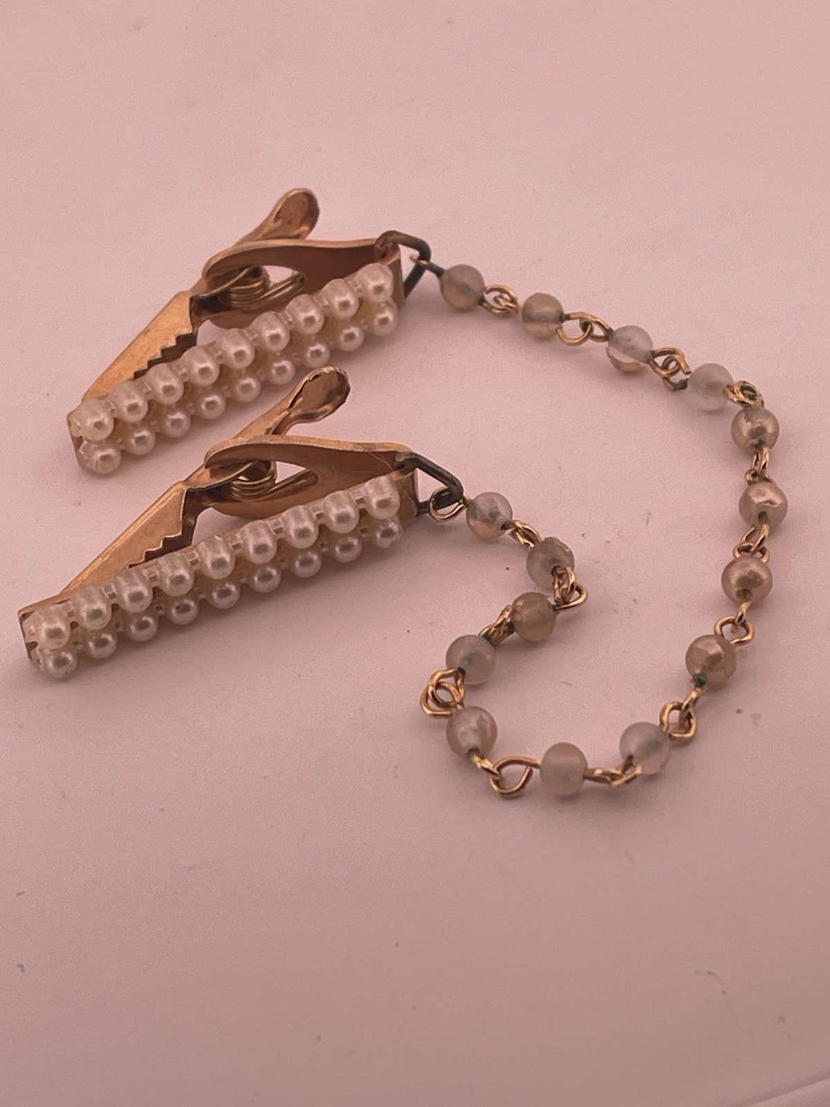 Vintage Gold Tone Double Dress Clip w/ Chain, White Imitation Pearl Panels