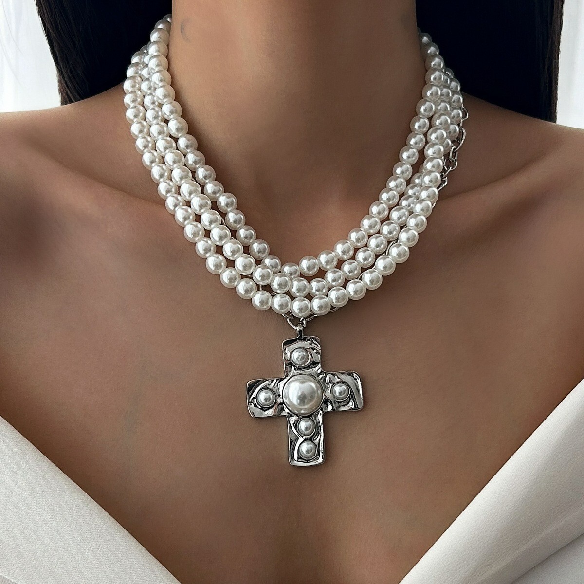 Cross Pendant Y2K Pearl Layered Necklace for Women Ladies Collar Choker Jewelry