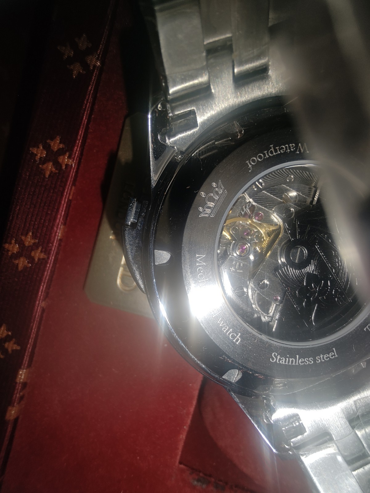 SKYSEED Automatic Roulette Watch with Automated Sliding.