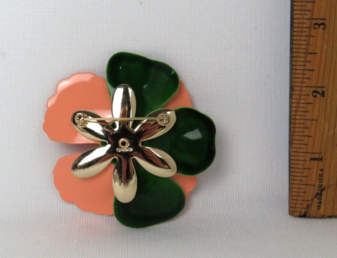 VTG 1950s 60s MOD ENAMEL METAL FLOWER BROOCH SIGNED SARAH COVENTRY 2 3/4″ WIDE
