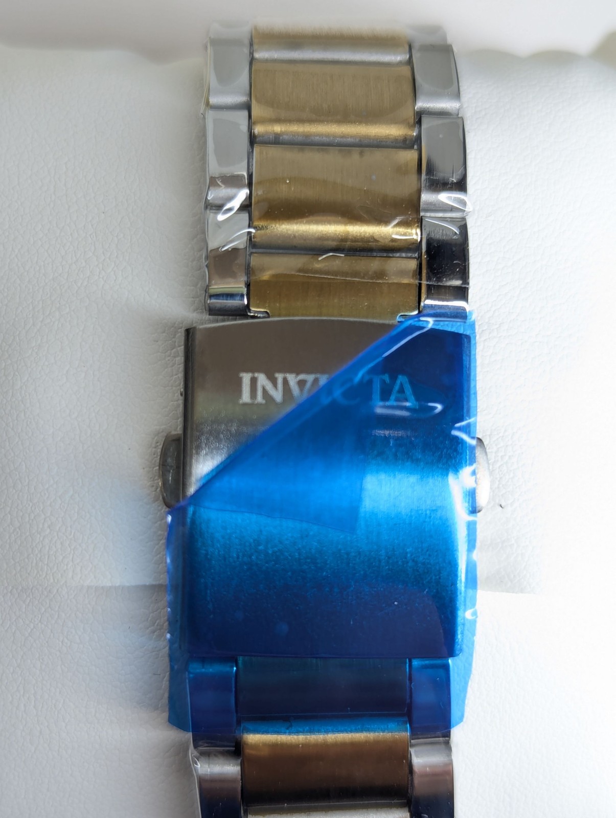 Invicta Diver Men’s Watch Blue Bezel Two Tone Gold, Steel 69398