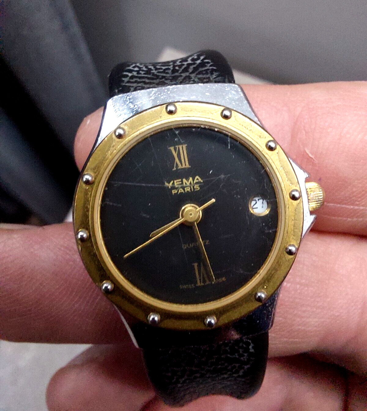 Vintage YEMA Paris Ladies Watch Quartz Watch Screw Down Crown