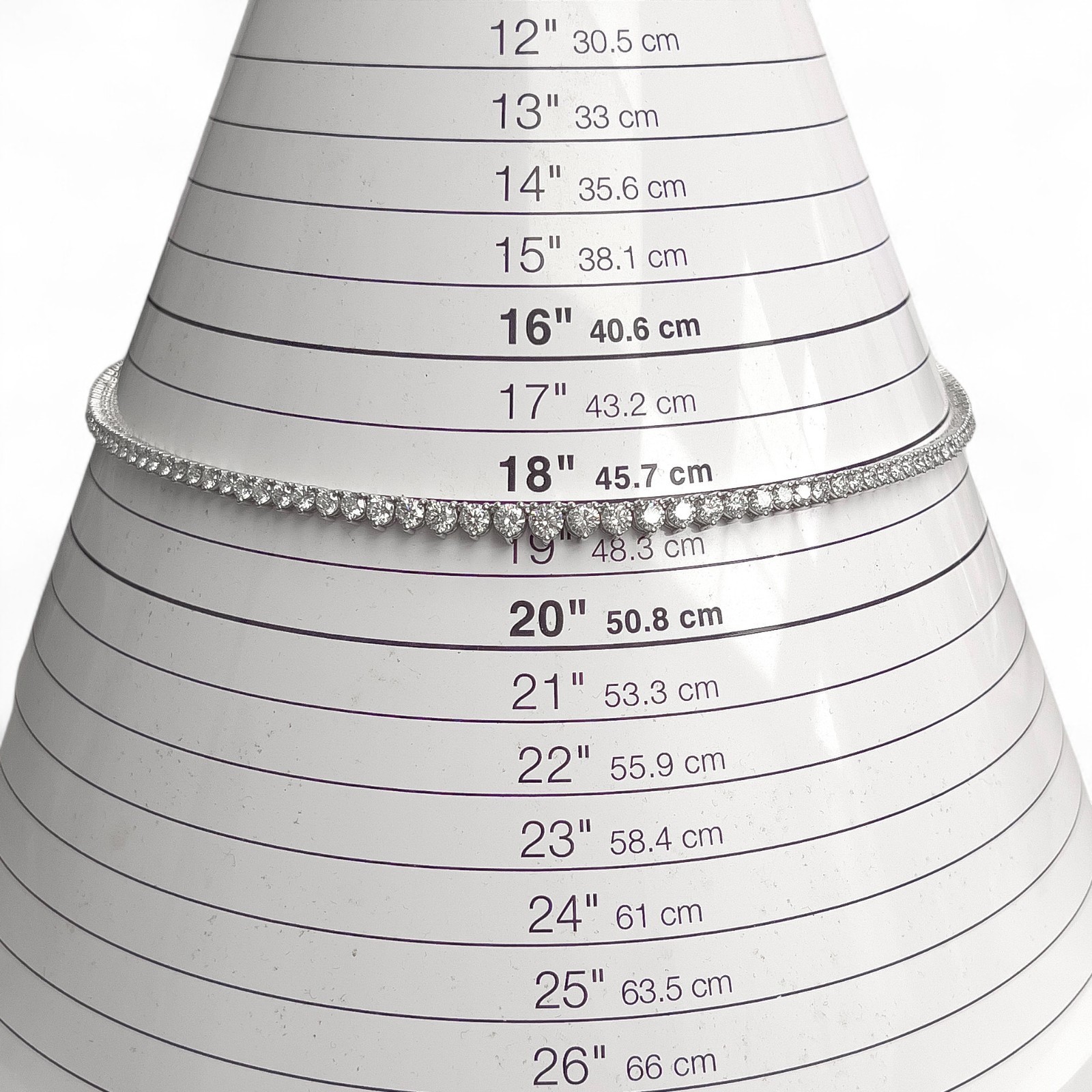 14k White Gold Round Diamond Graduated Tennis Necklace 9.62ctw G VS2-SI1 18″