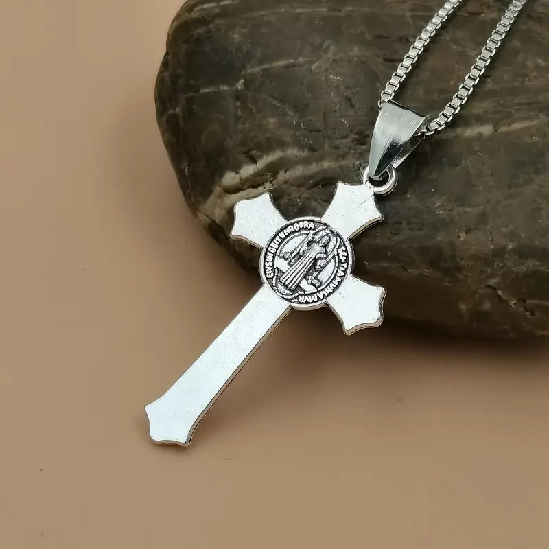 925 Sterling Silver 3D Catholic Crucifix Christian Jesus Christ Cross Necklace