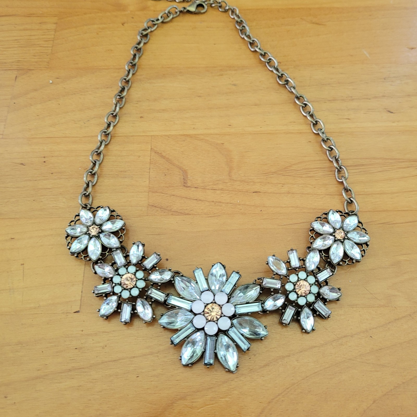 Rhinestone Floral Bib Statement Necklace Gold Tone Crystal Flower Collar