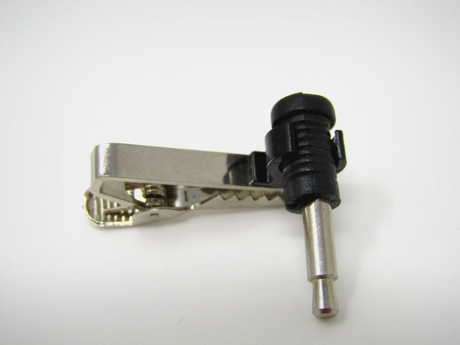Novelty Headphone Jack Tie Clip Audio Plug 3.5mm Tie Bar Musician DJ Gift
