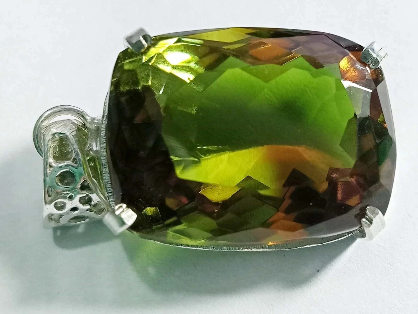 44 CT+ 7 Color Change Alexandrite Pendant 925 Sterling Silver Plated Jewelry