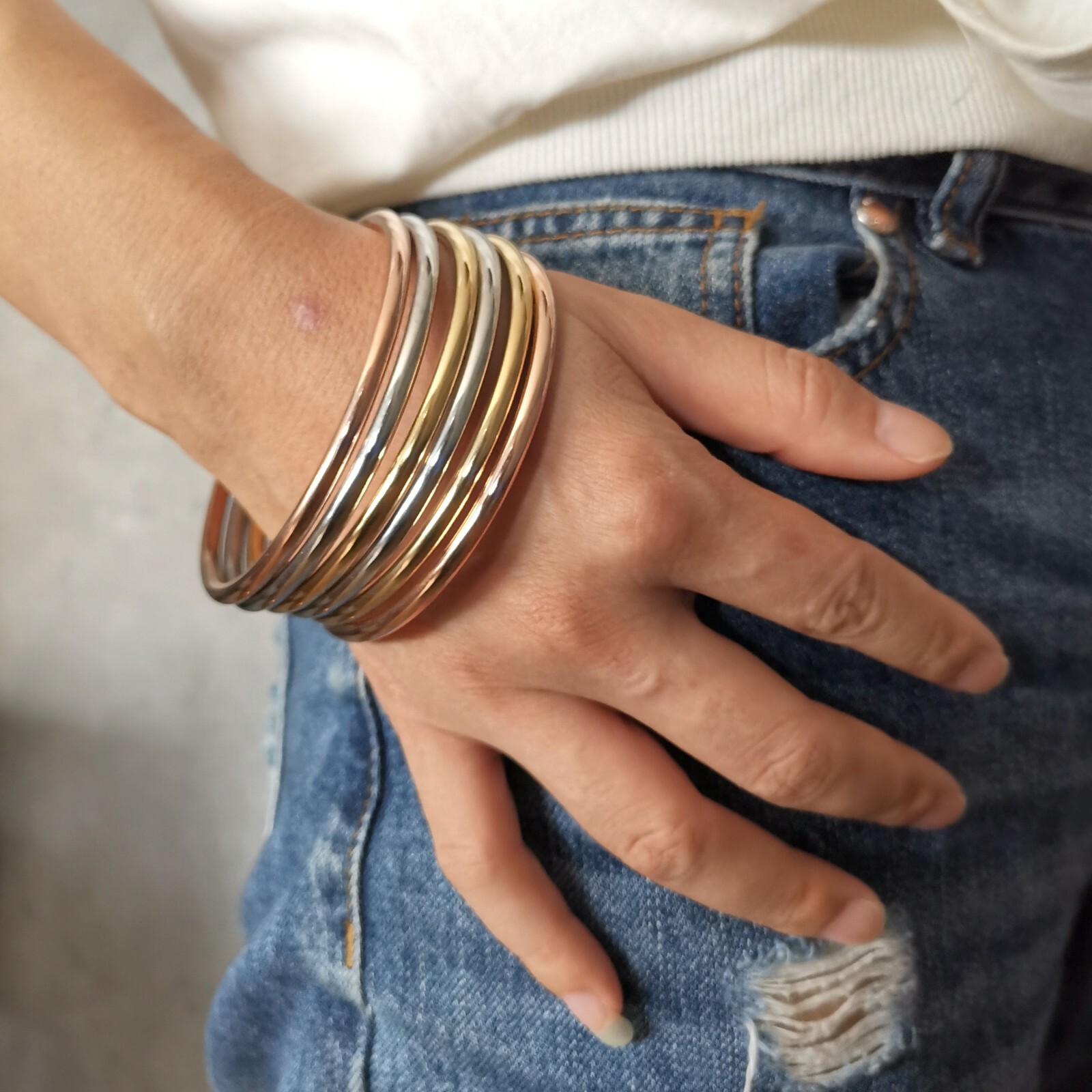 6pcs/Set Fashion Womens 68mm Stainless Steel Multi-tone 4mmCharm Bangle Bracelet