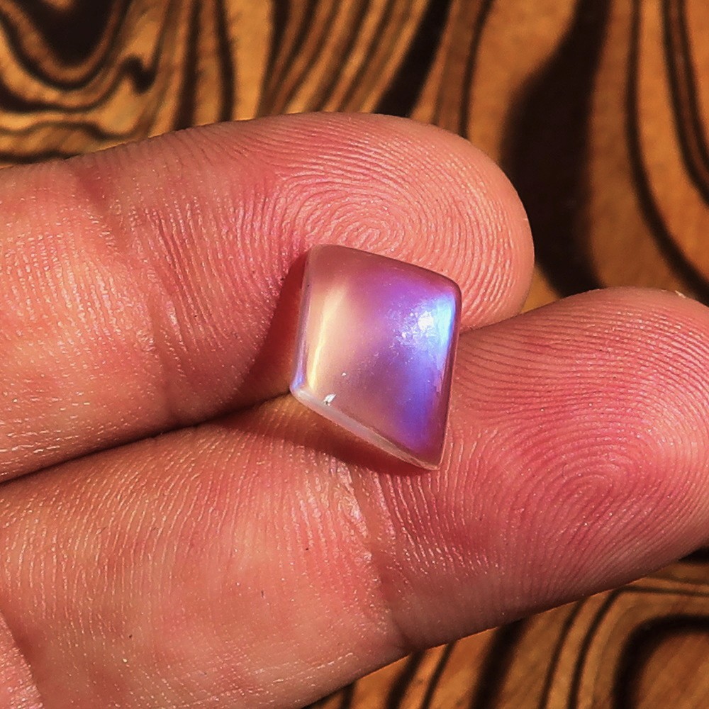 Loose Moonstone, Unique Designer Cabochon, 4.2 CT – 14.2 mm x 11.1 mm x 4.5 mm