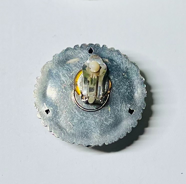 Vintage Bijoux Terner Large Round Victorian Woman Portrait Clip Earrings