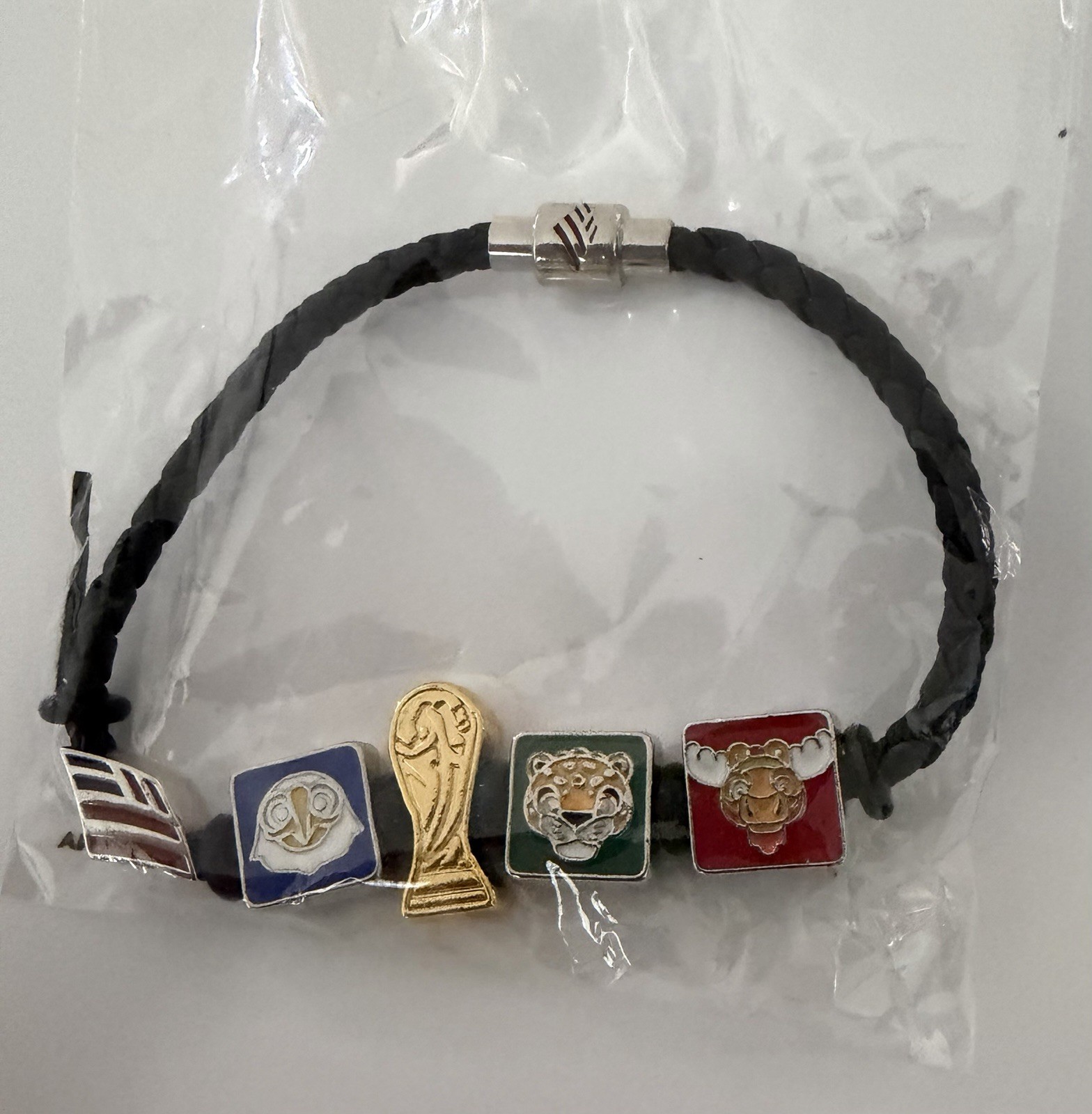 RARE!! FIFA World Cup 26 Bank of America Braided Cord Charm Bracelet Multicolor!