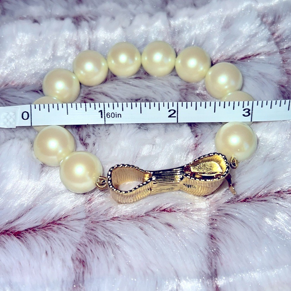 Vibrant Green and Gold Basket-Weave Bracelet and Bow Bracelet 2 Piece