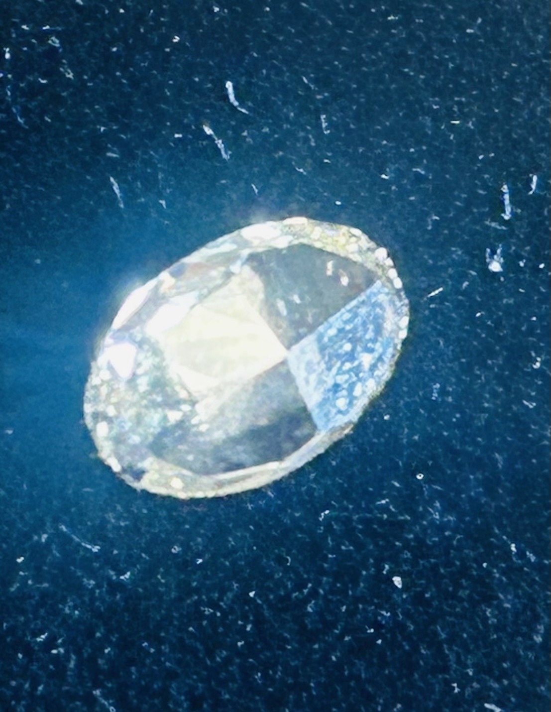 Lab Grown 1.00 Cts Fancy Yellow Color VS2 OVAL Cut IGI Certified Diamond