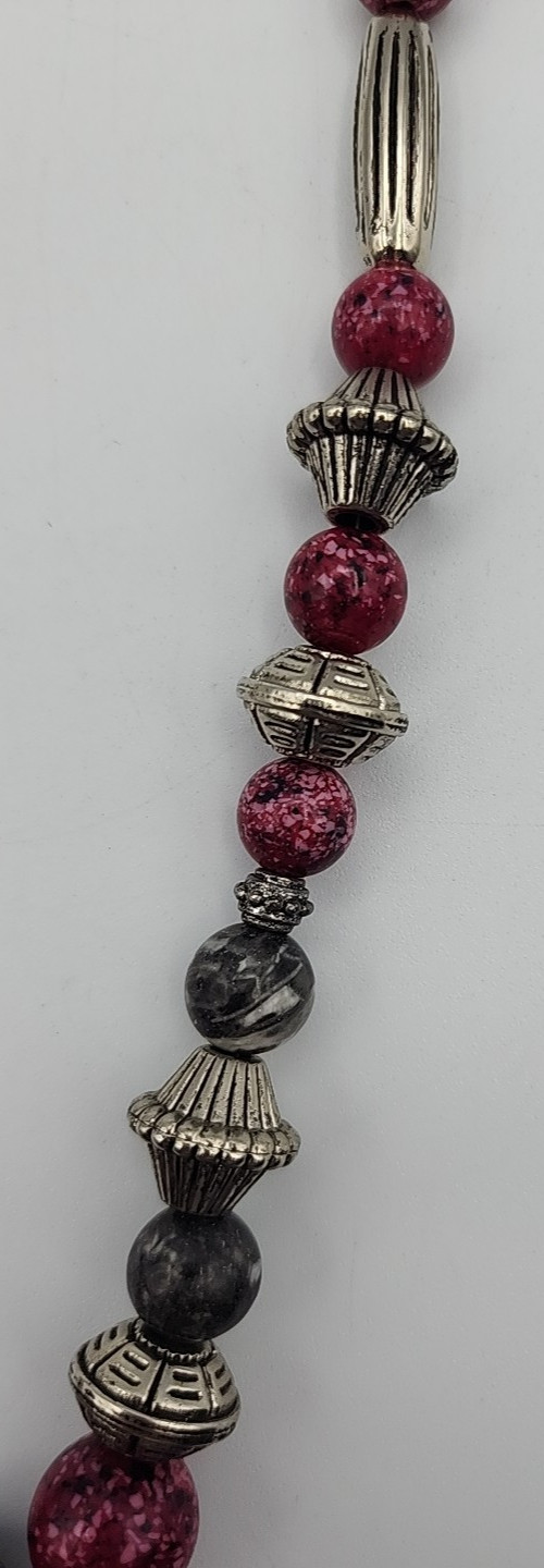 Necklace Artisan Handmade Agate & Silverplate 18″