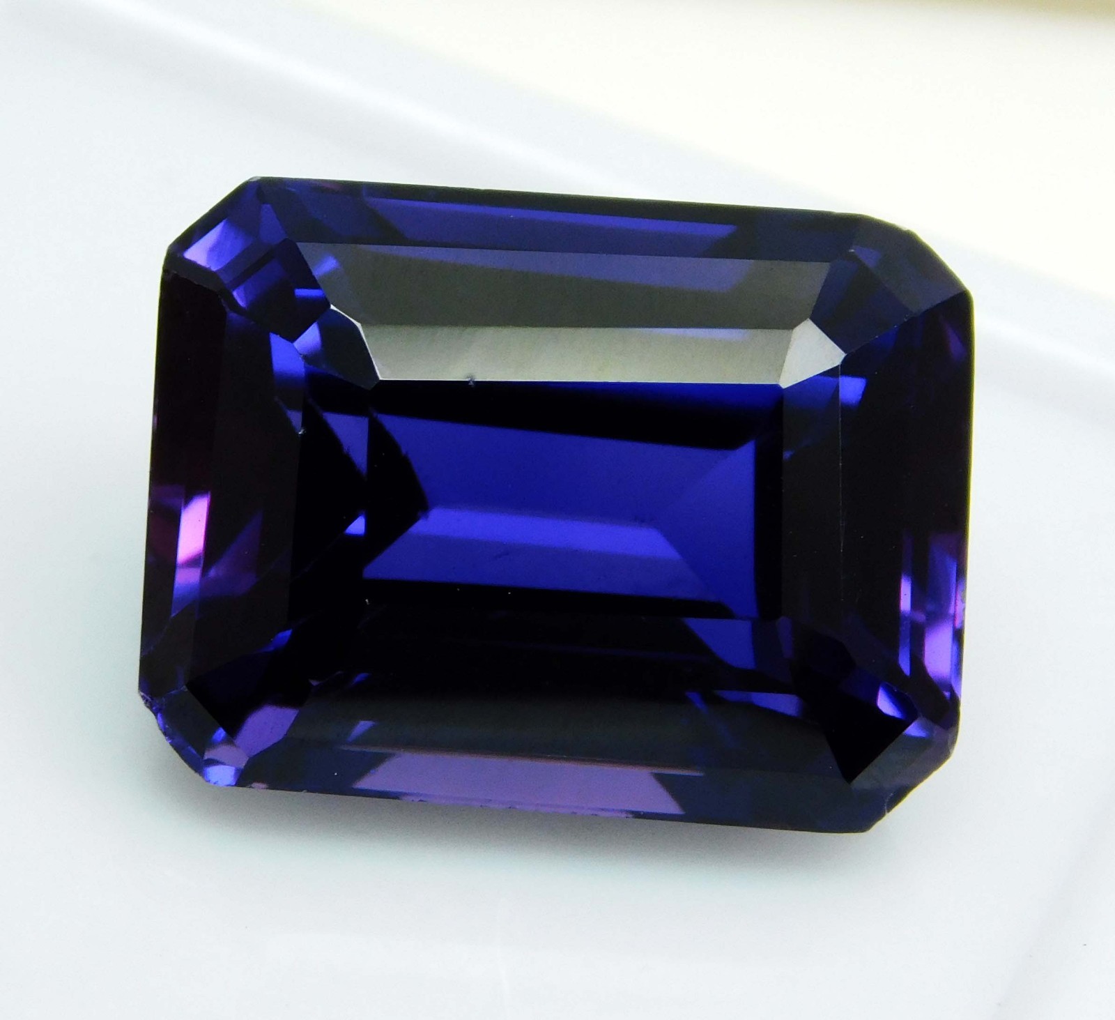 Natural Purple Blue Tanzanite 10.45 Ct AAA Emerald Cut Certified Faceted Gems