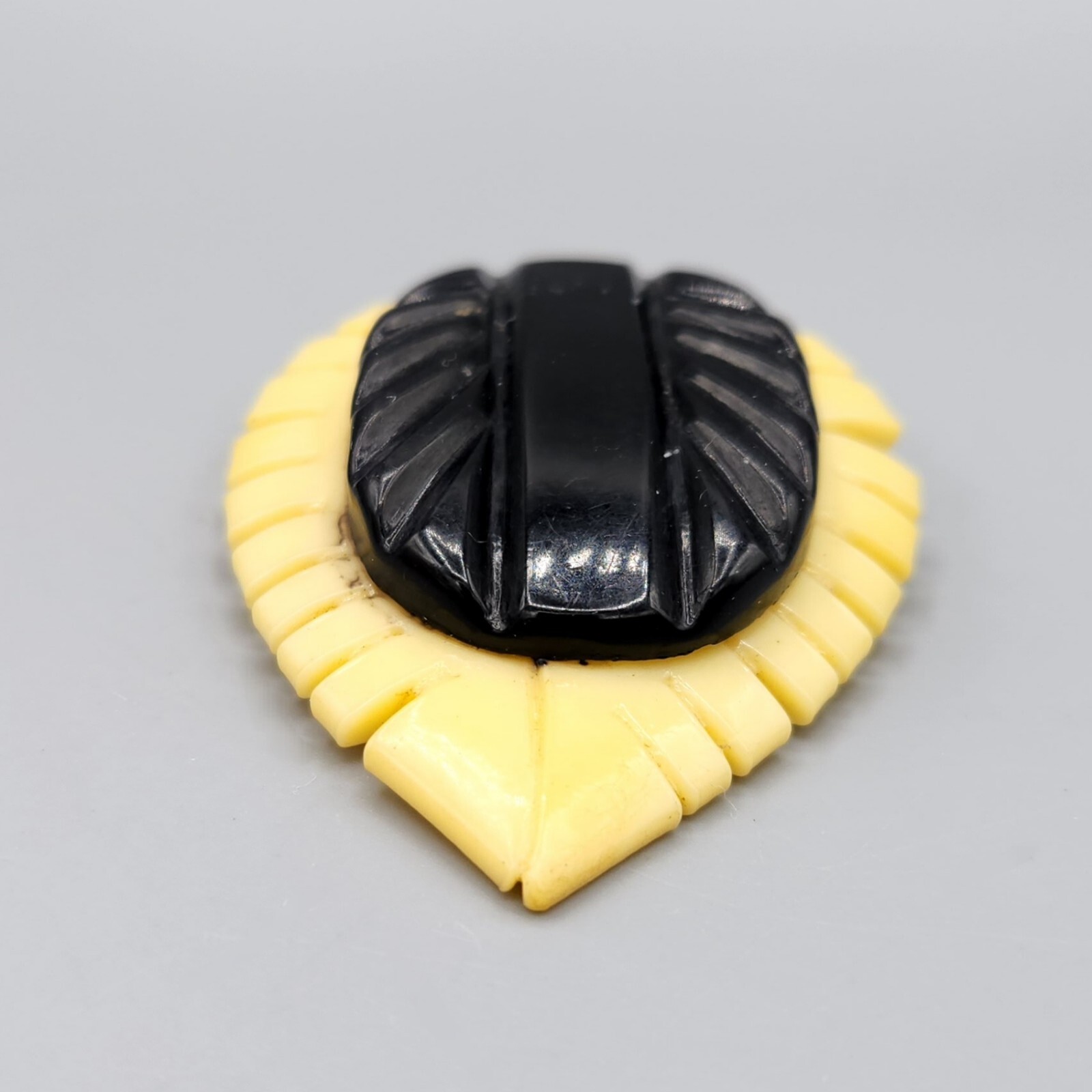 Late Art Deco Retro Black Cream Carved Celluoid Teardrop Dress Clip