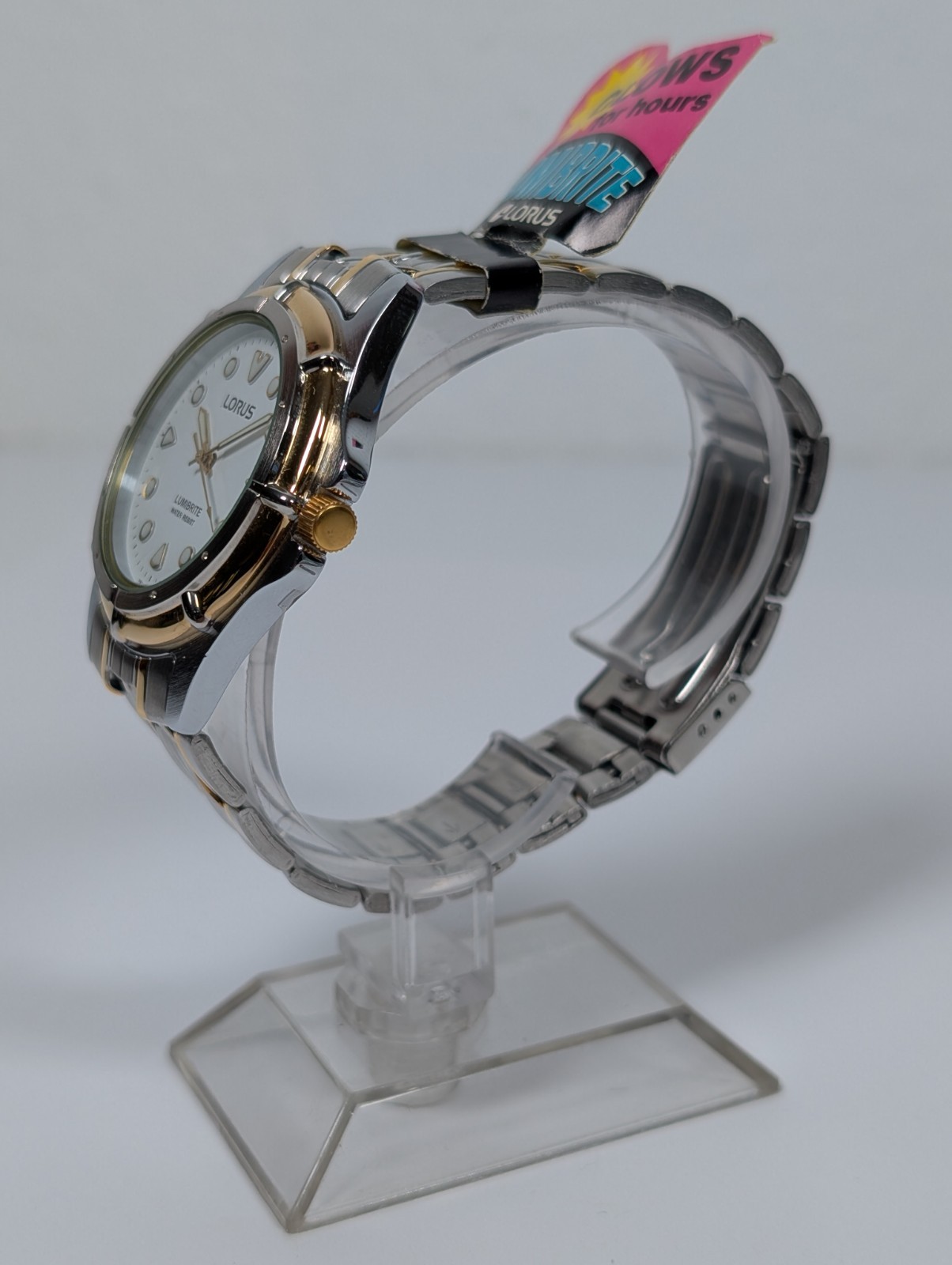 Vtg Lorus Mens Watch Luminous Hands Indices Two Tone V501-0280 37mm NEW BATTERY