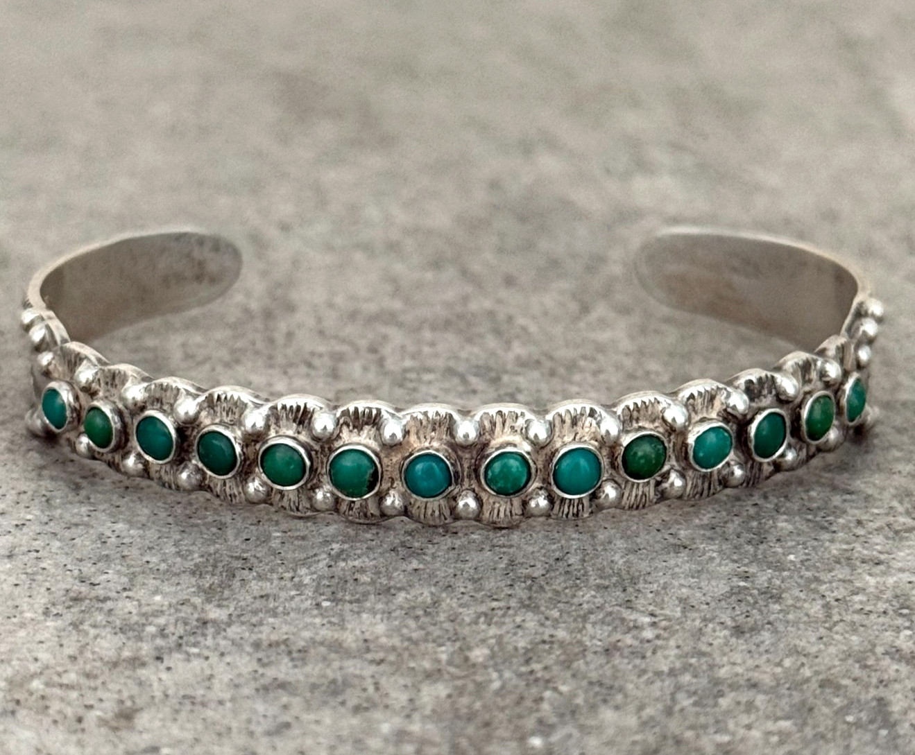 Vintage FRED HARVEY Navajo Snake eye Turquoise Sterling Bracelet 6.7 in