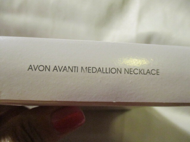 AVON Medallion Necklace Lace & Marble-Like Details Burnished Brass Faux Stones