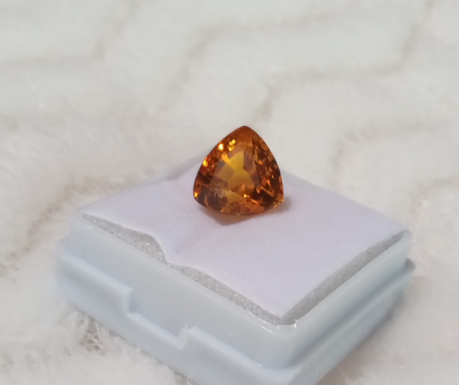 9x9x9x7mm Lab Created Diffused Orange Padparadscha Thick Trillion Cut About 14CT