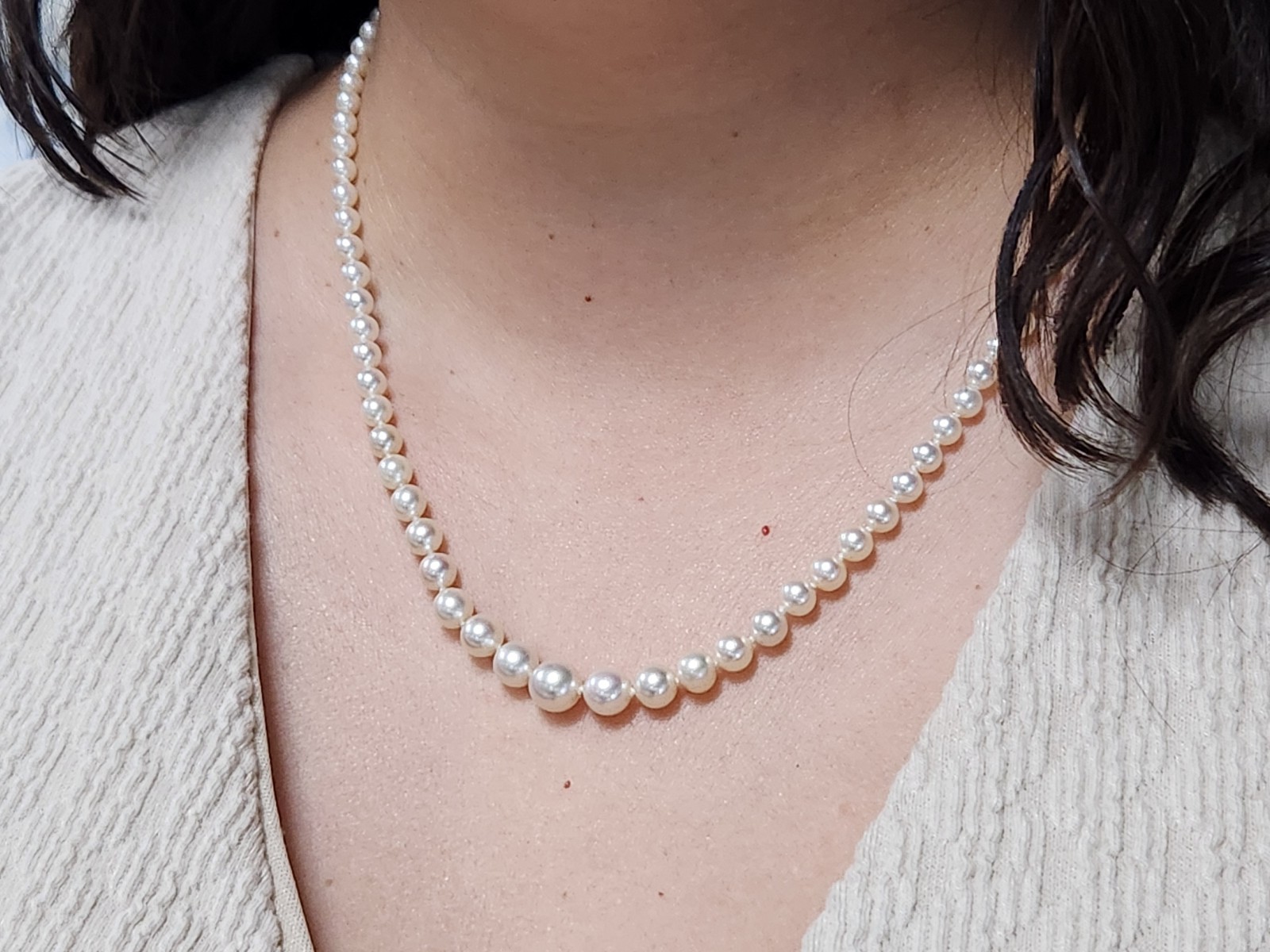 VINTAGE 2.50-8.00mm AKOYA Cultured Pearl & Diamond Graduated 20″ Strand Necklace