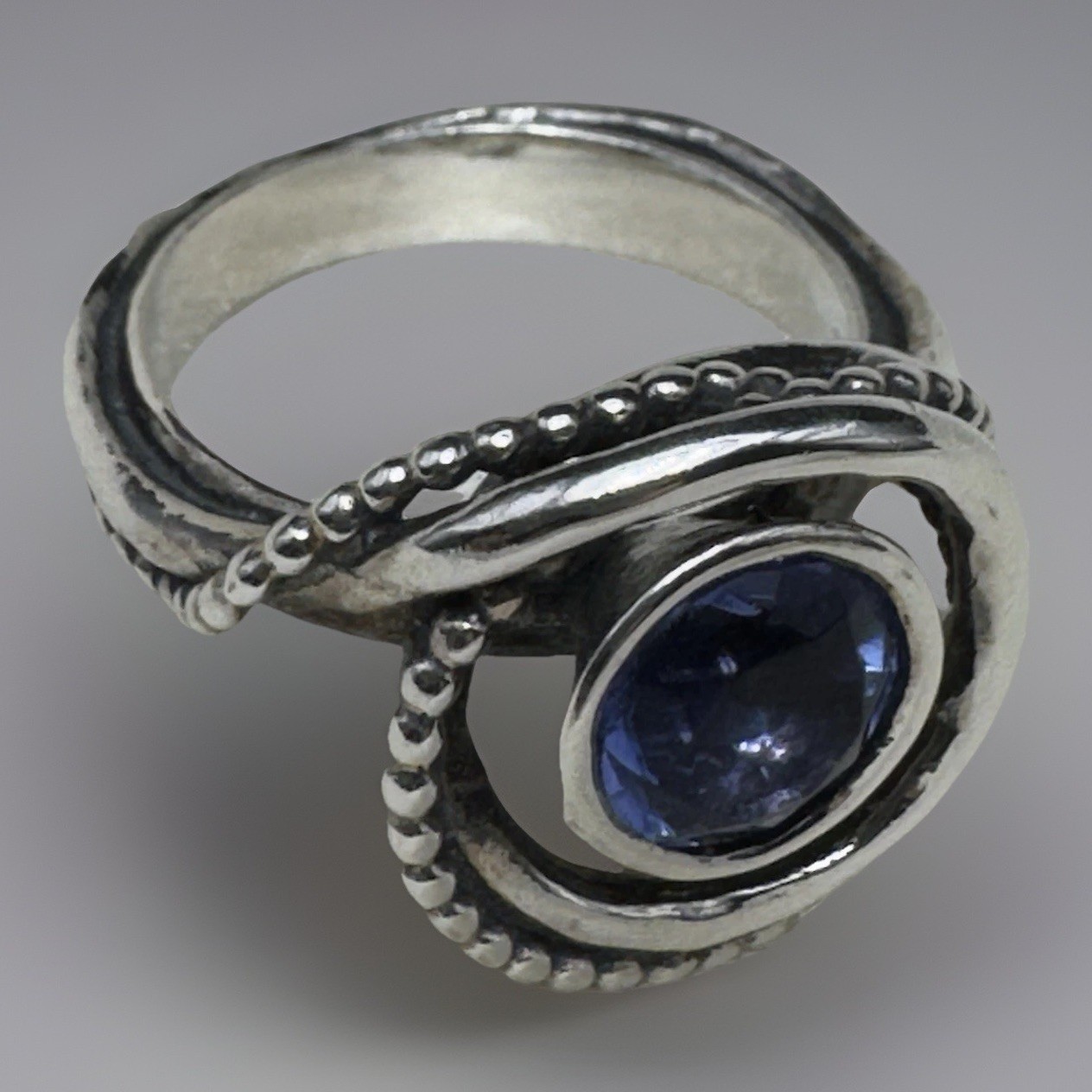 925 PZ Israel Sterling Double Band Ring w/ Faceted Iolite Gemstone Sz 8