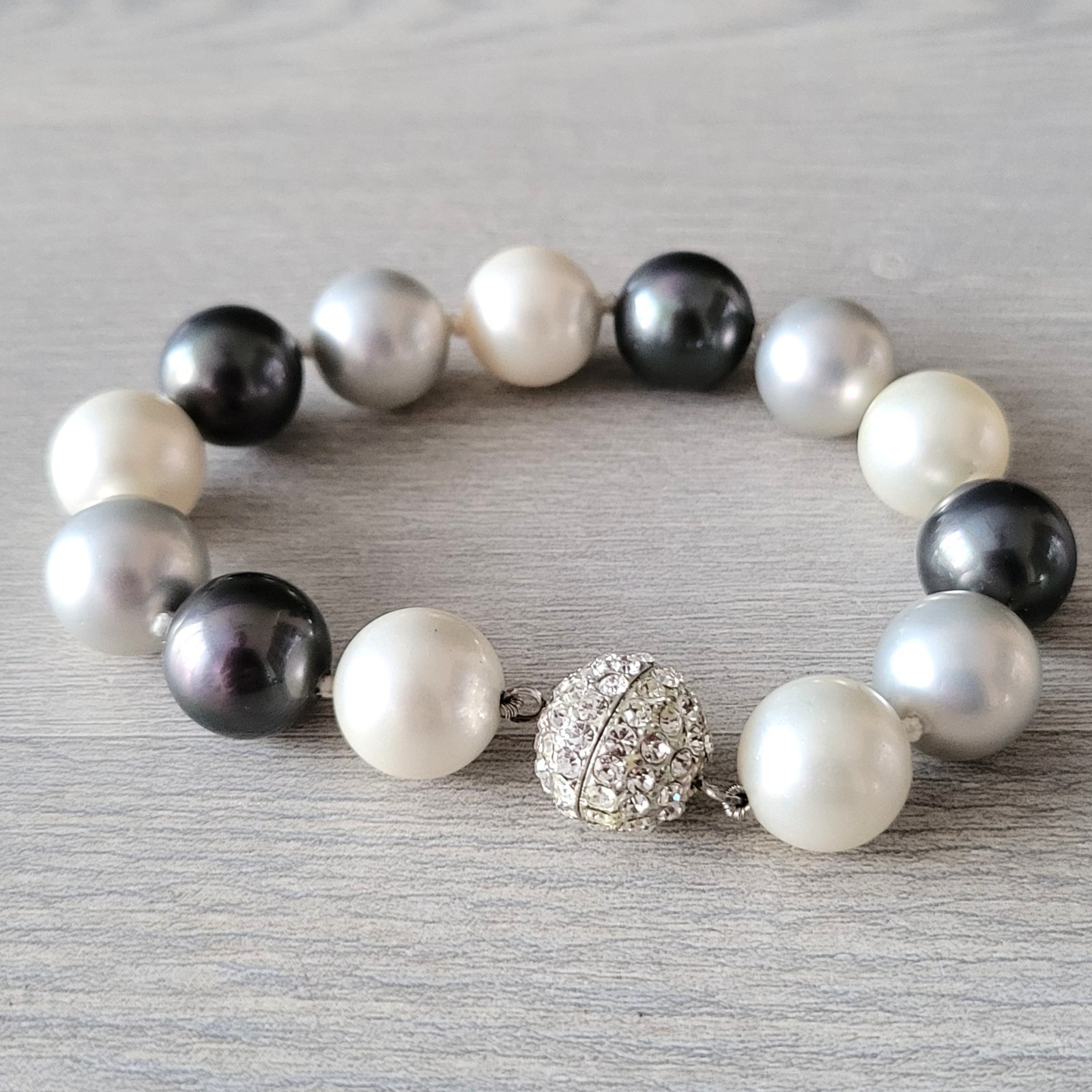 Faux Pearl Bracelet Black Gray White w/ 925 Sterling Silver Clasp + Stones NWOT