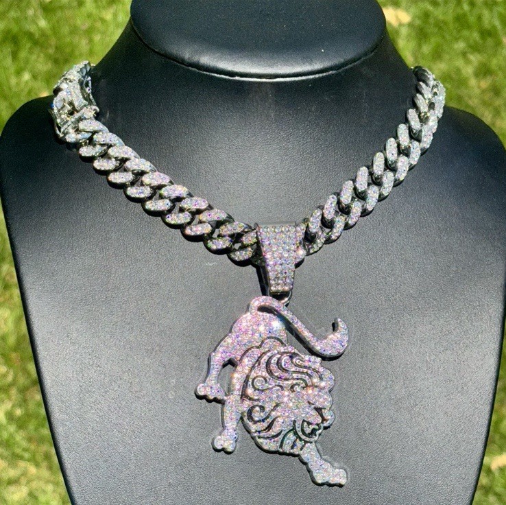 Lion Pendant / Iced out Cuban Link Chain Necklace White Gold Plated