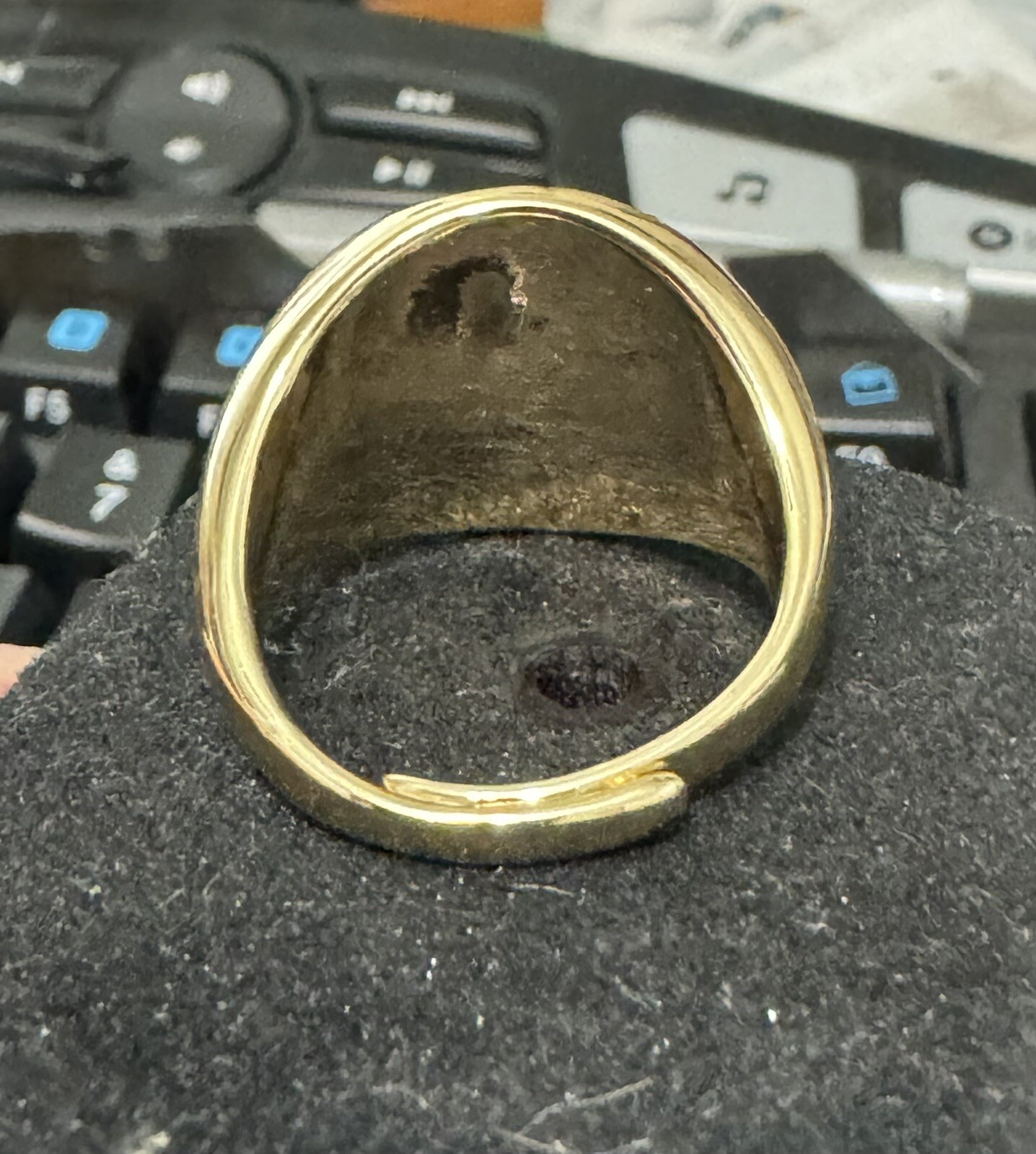 PRESIDENT DONALD TRUMP – COMMEMORATIVE CUSTOM RING – ADJUSTABLE **SIGNED**