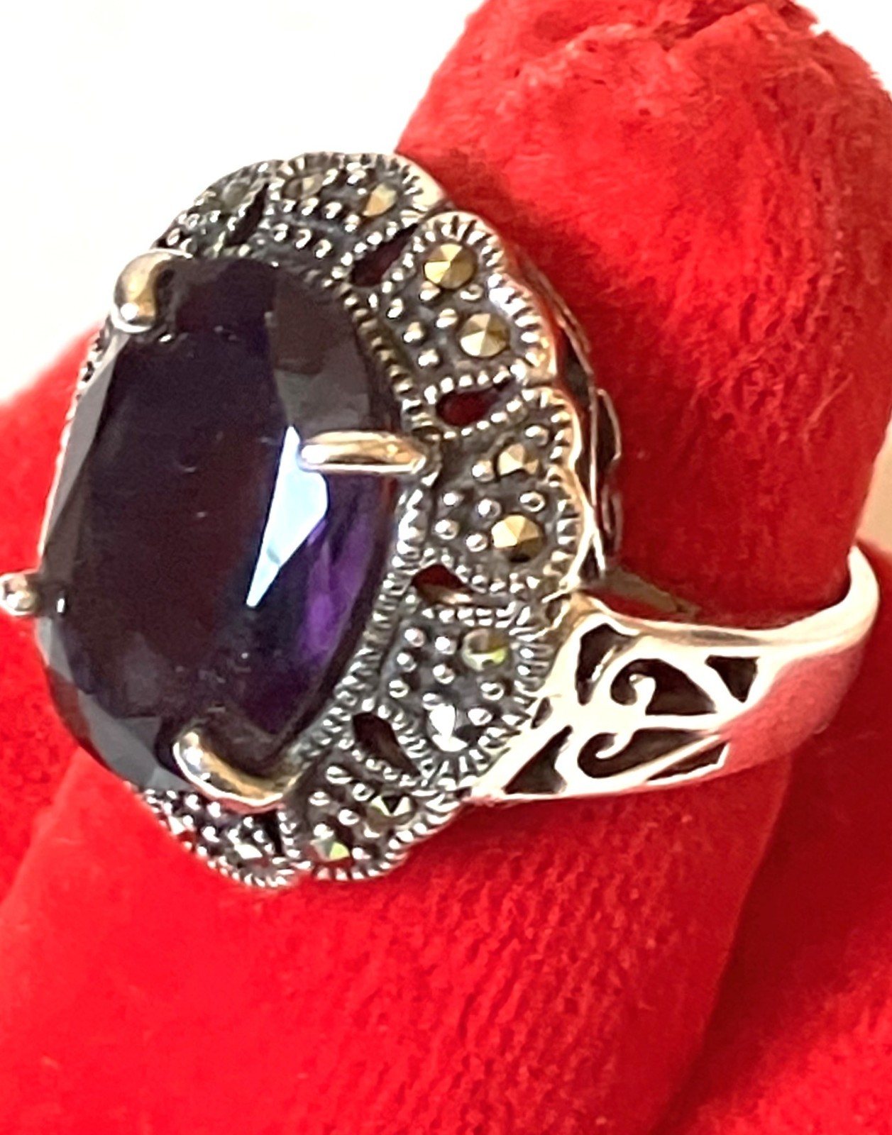 Vtg Silver 925 Marcasite Ring Solitare Amethyst Stone Sz 7 Cocktail Ring
