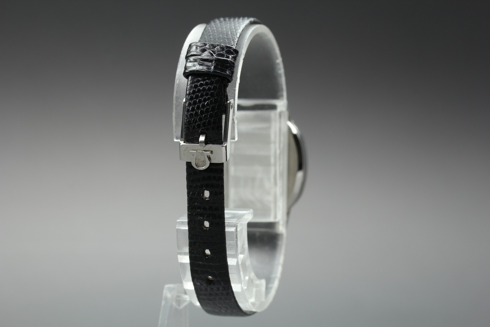 Vintage 1975 Omega De Ville Womens Watch Cal.625 Ref.511.0568 Manual From Japan