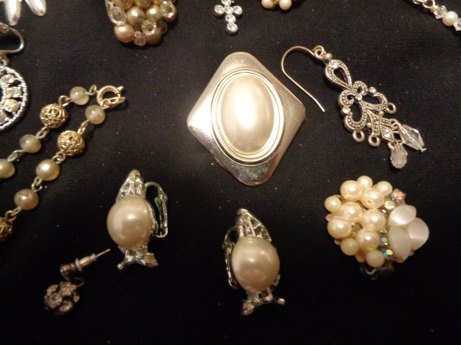 VINTAGE RETRO BLISS JEWELRY & JEWELRY PARTS N PIECES LOT