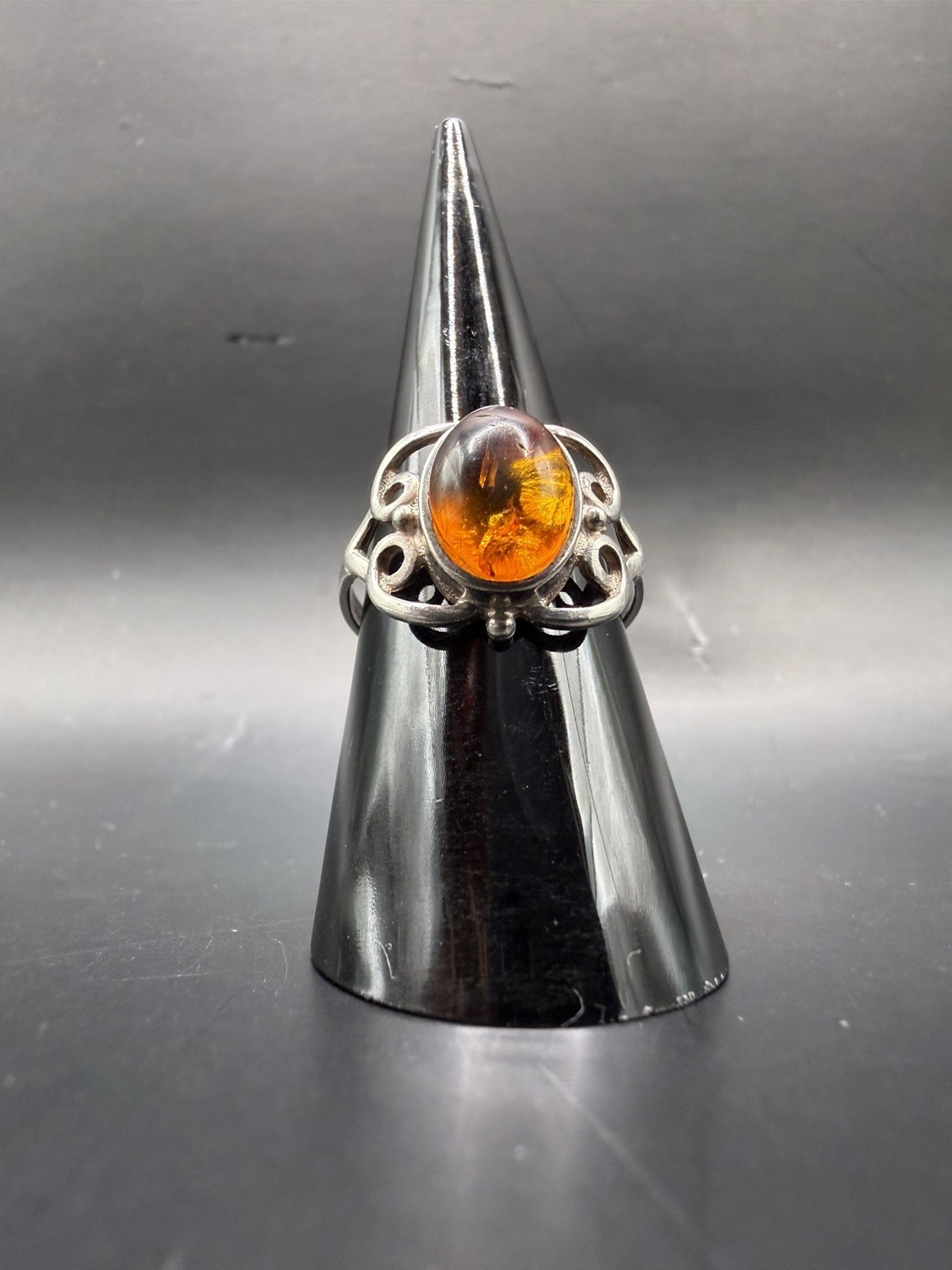 Vintage USSR Latvia Baltic Amber .925 Sterling Silver Ring Size 8