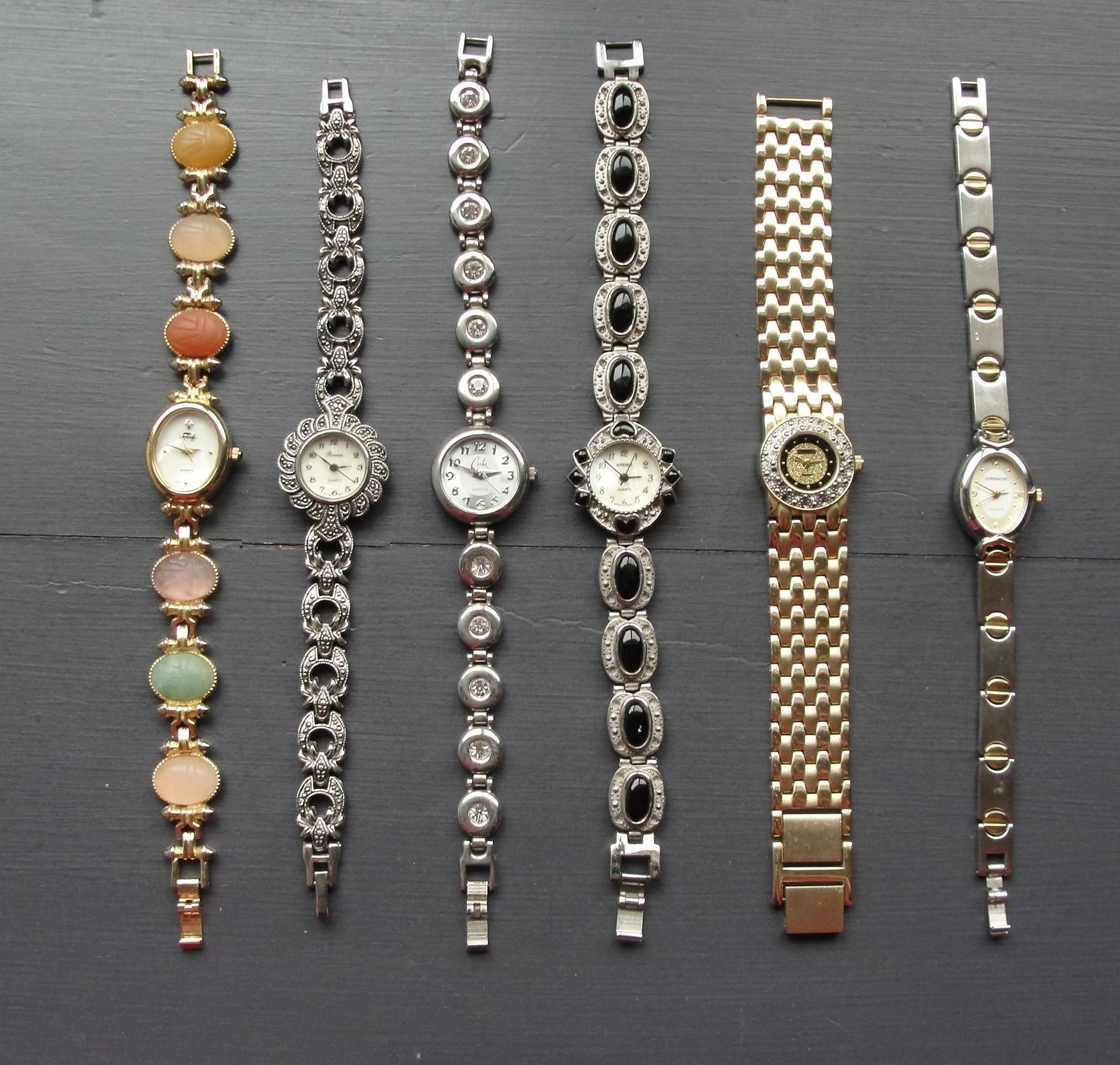 Vintage Cache Quartz Ladies Watch CA-318 Rhinestones Band Runs, New Battery
