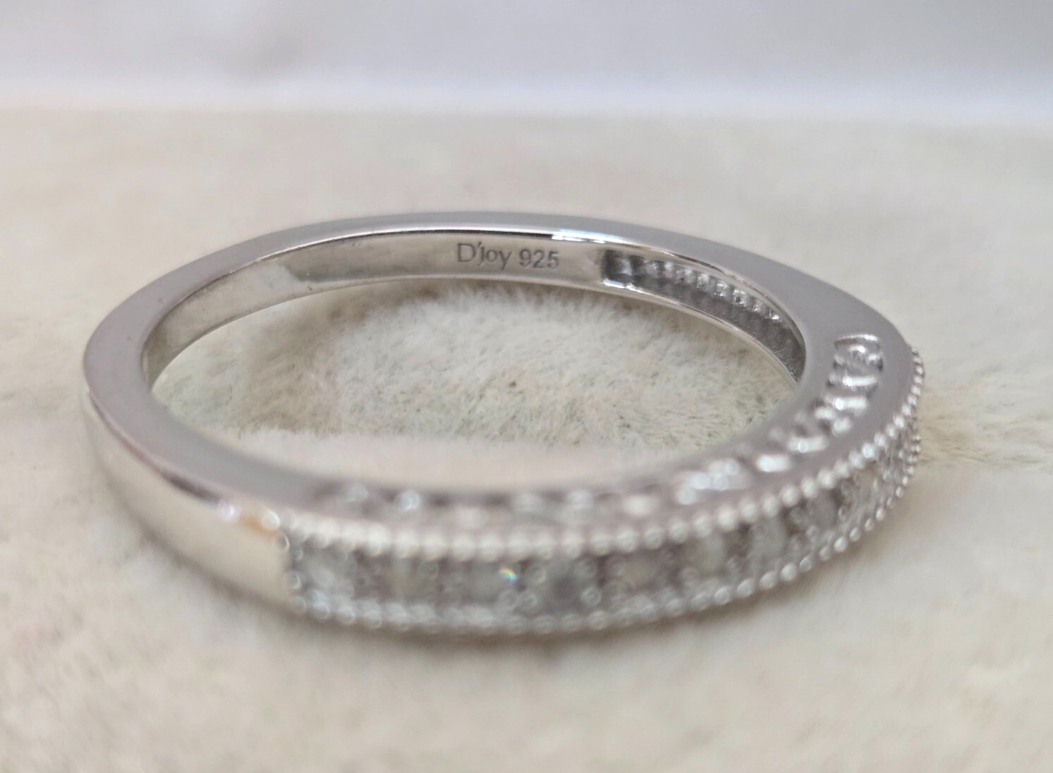 Diamond Rings–Blue/ Green/ Champagne/ White/ Yellow 0.10ctw, Mix & Match Sz 8