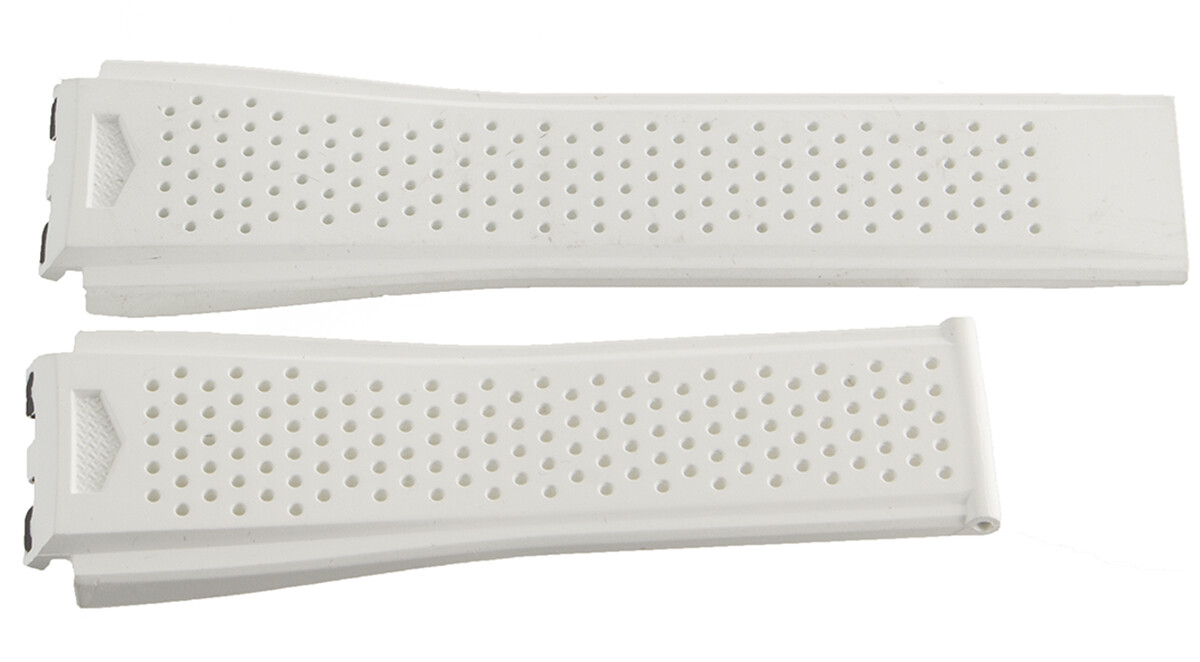Tag Heuer 01 Carrera Calibre 22mm White Rubber Band Strap CAR2A1Z.FT6051