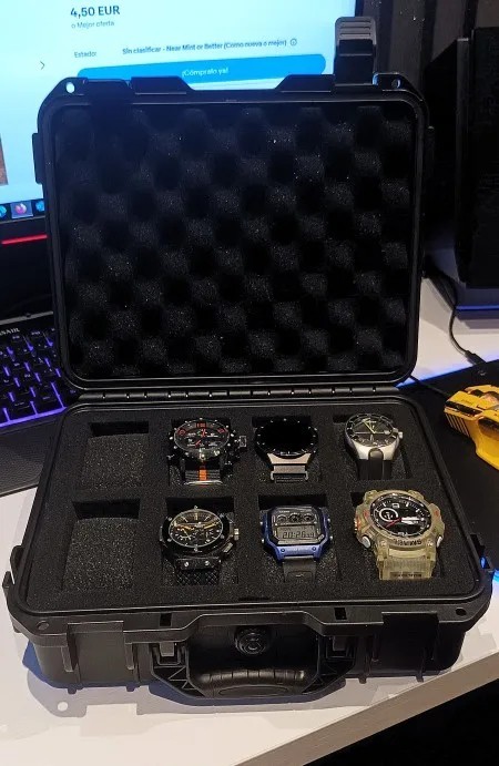 8/15 Slot Watch Collection Box Waterproof Sponge Case Jewelry Storage Organizer